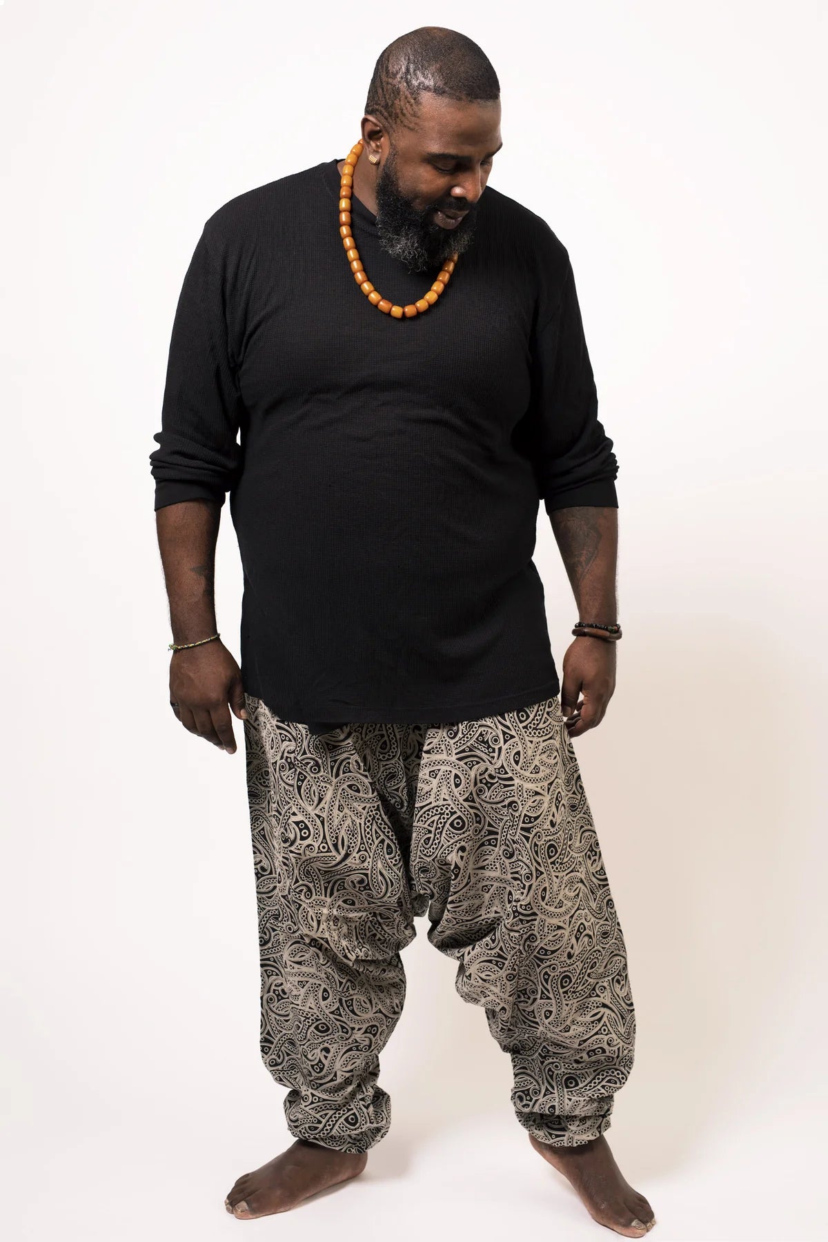 Plus Size Unisex Hill Tribe Paisley Print Harem Pants in Black