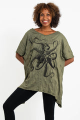 Sure Design Women's Octopus Loose V Neck T-Shirt Green