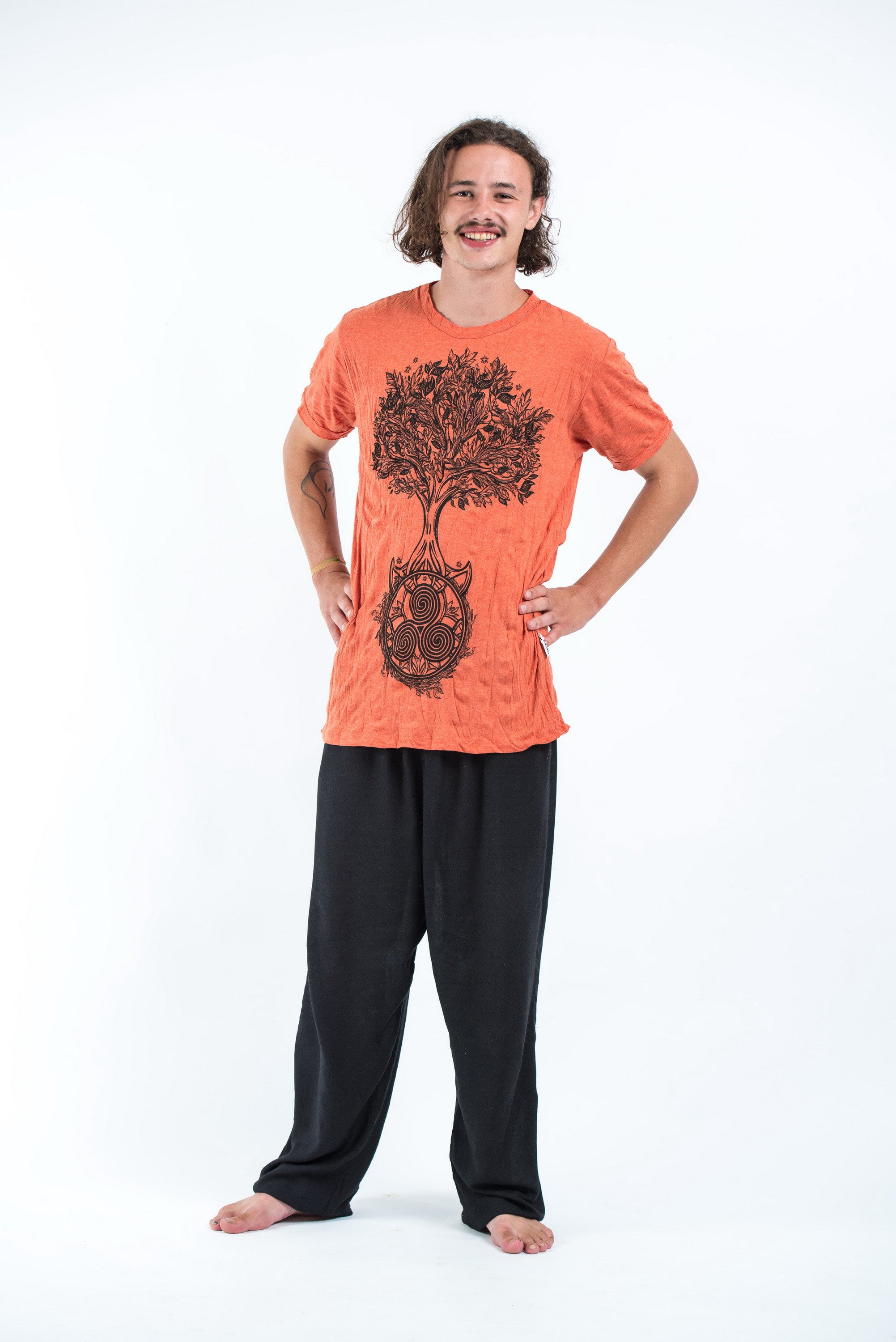 Sure Design Mens Celtic tree T-Shirt Orange