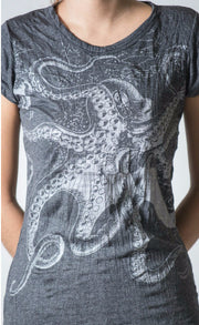 Sure Design Women's Octopus T-Shirt Silver on Black